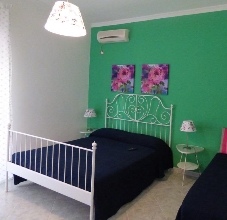 Bed and Breakfast La Darsena Di Фьюмичино Номер фото