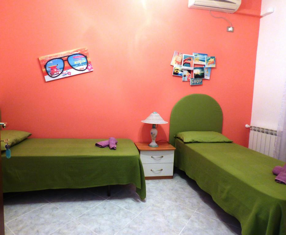 Bed and Breakfast La Darsena Di Фьюмичино Номер фото